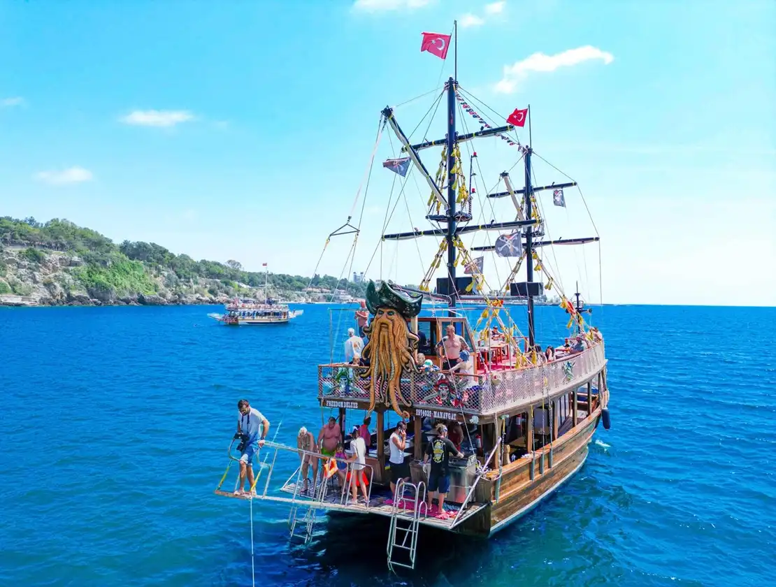 Antalya Kundu Gulet Boat Charter  16M Custom Built